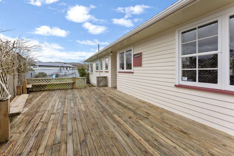 25 Longfellow Street Trentham_19