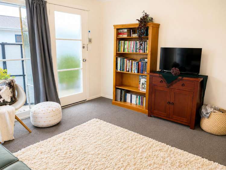 4/14 Gresford Street_4