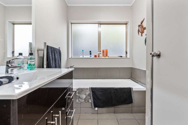 20 Settlers Cove Manurewa_9