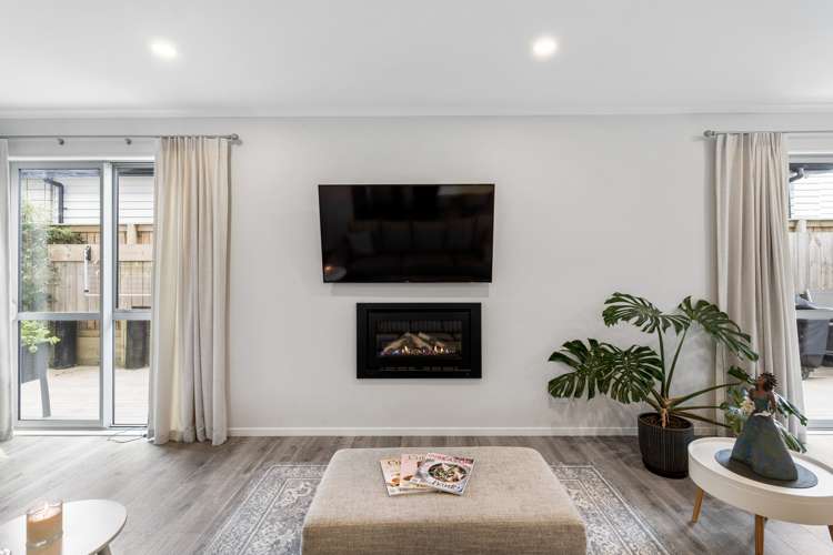 15 Atalanta Way Beachlands_11