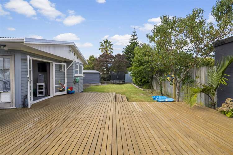 7 Evans Place Papakura_15