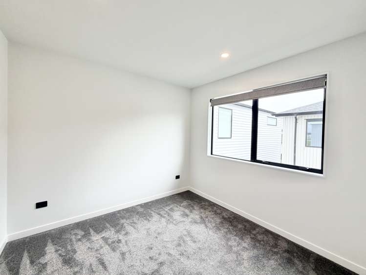 5 Spars Road Milldale_14
