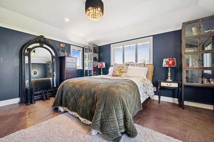 44 Isobel Road Greenhithe_23