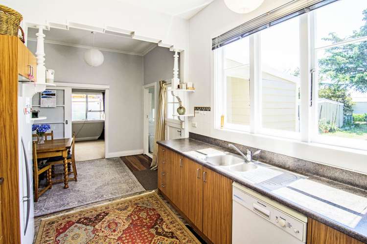 18 Victoria Street Carterton_6