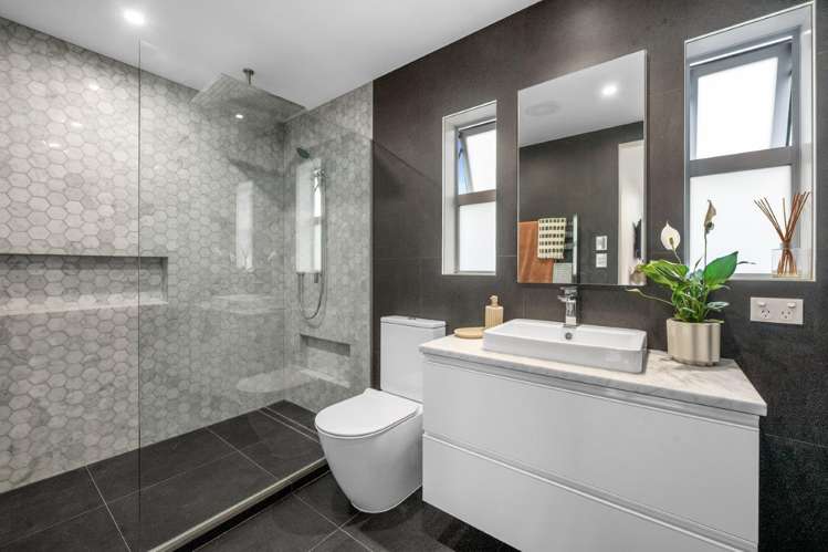 18a Selwyn Crescent Forrest Hill_13