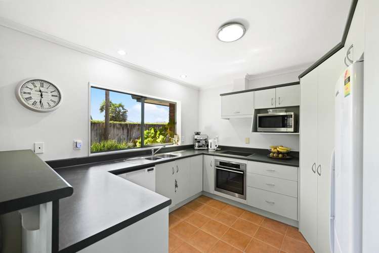 33 Diomede Glade Flagstaff_3