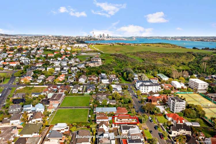 1/13 Tagalad Road Mission Bay_17