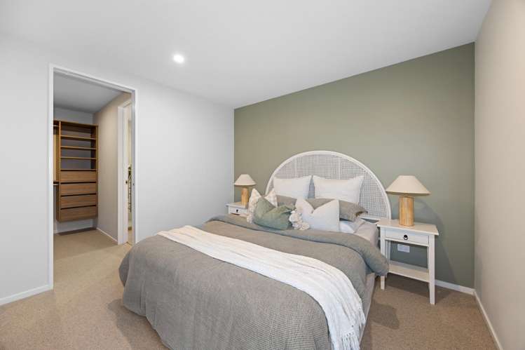 2/100 Innes Road Saint Albans_5