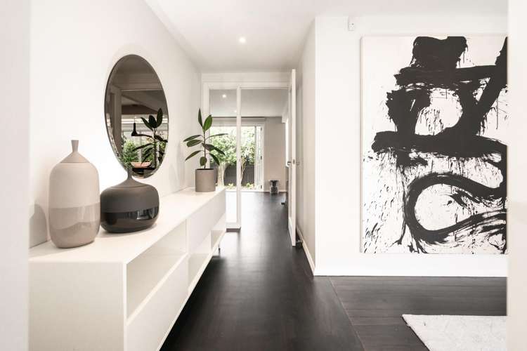 64 Friend Street Karori_1