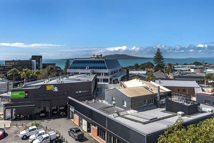 507 Lake Road Takapuna_3