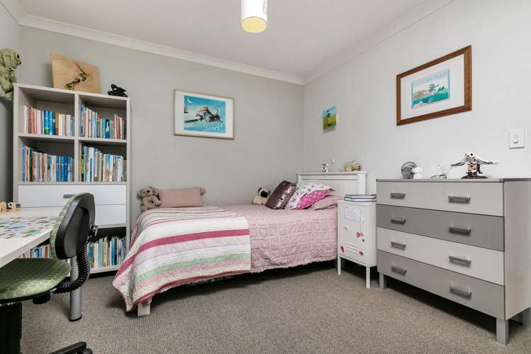 42 Landing Road Titirangi_12