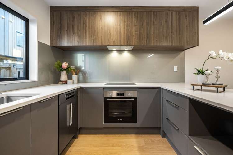 2/36 Edmonton Road Henderson_4