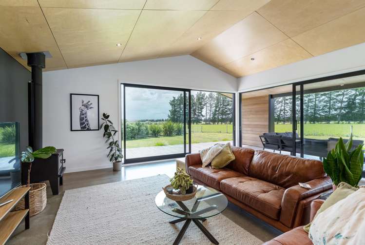 151 Dry River Road Martinborough_12