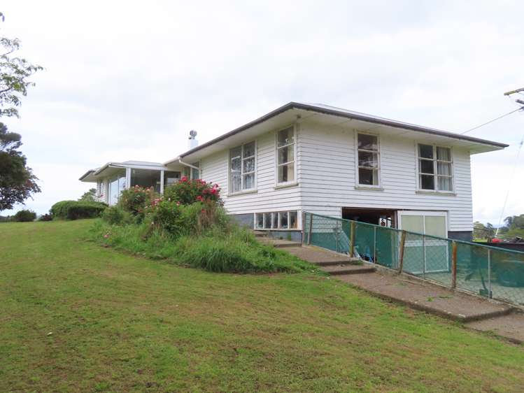 61 Church Road Dannevirke_10