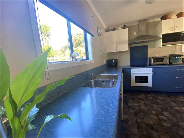 135 Portia Street Stratford_4