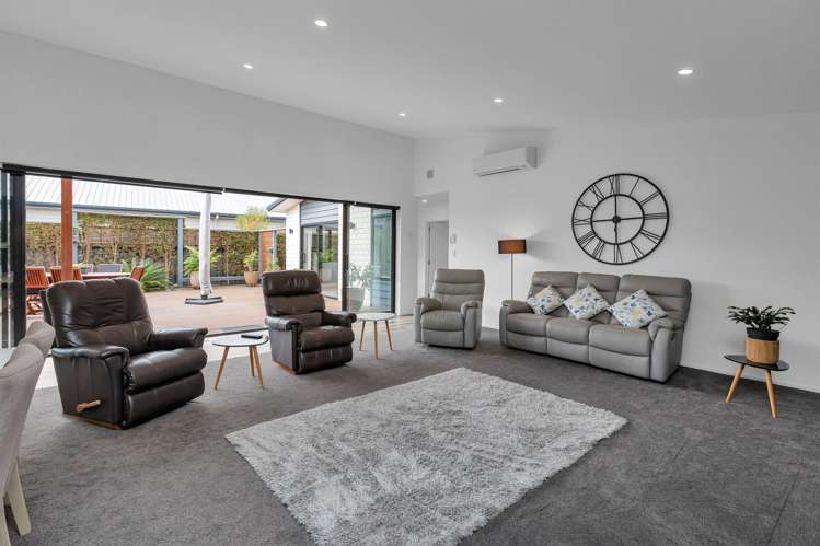 11 Waitemata Drive One Tree Point_9