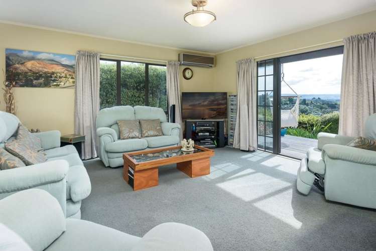 7 Aurora Avenue Welcome Bay_7