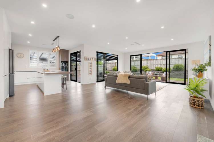 170 Ninth View Avenue Beachlands_9