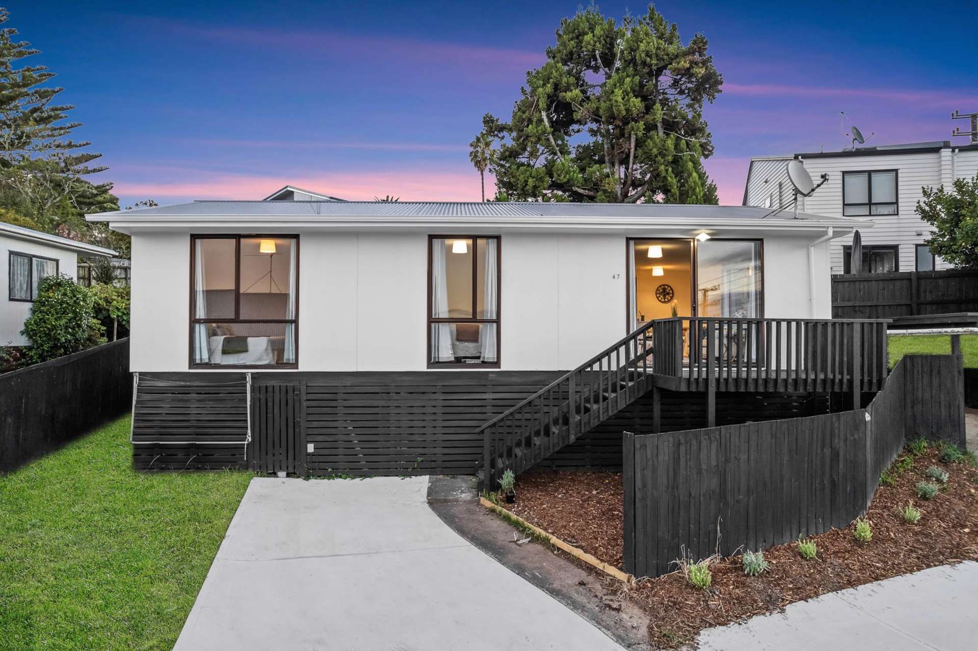 47 Lilburn Crescent Massey_0
