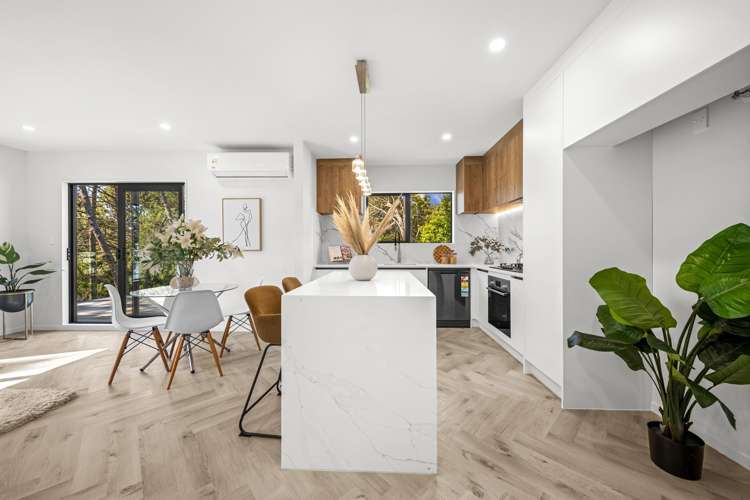 5A / 5B Saddleback Rise Murrays Bay_7