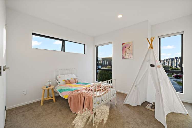 25 Kokowai Parade Hobsonville_12