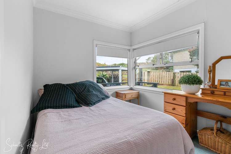 88 Hurndall Street Maungaturoto_14