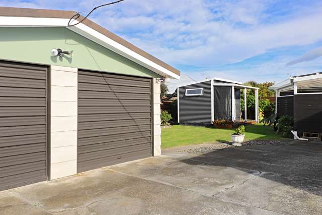 27 Donegal Crescent Tamatea_2