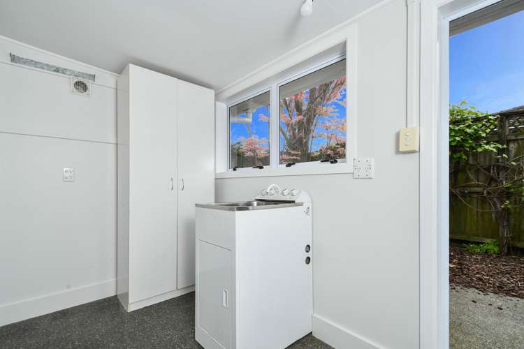 1 River Road Te Atatu Peninsula_12