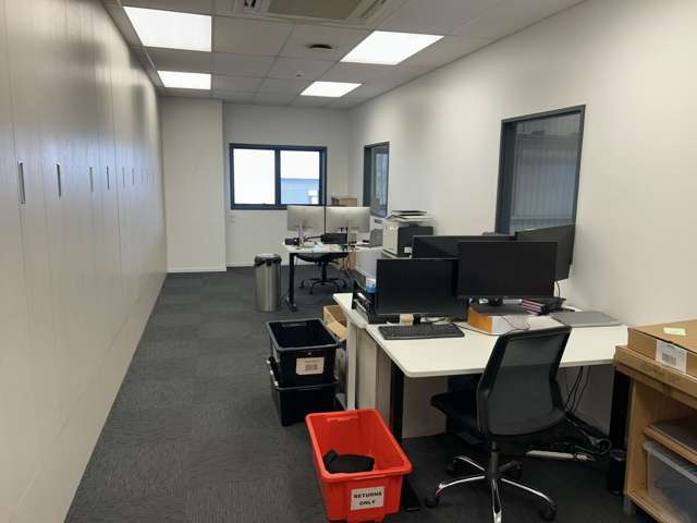 12 Andrew Baxter Drive Mangere_4