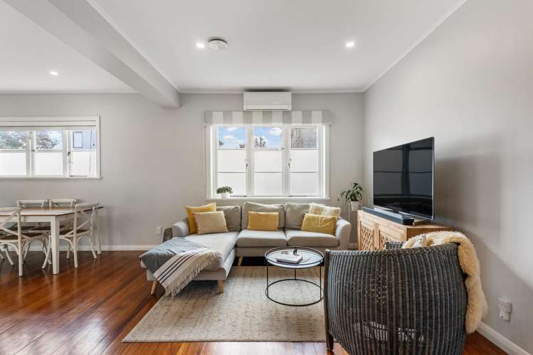 30 Newcastle Terrace Mount Albert_6