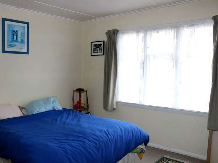 35 Clifton Avenue Carterton_4