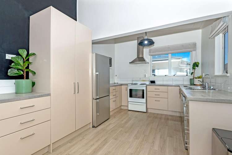 33 Carnarvon Street Gisborne_3