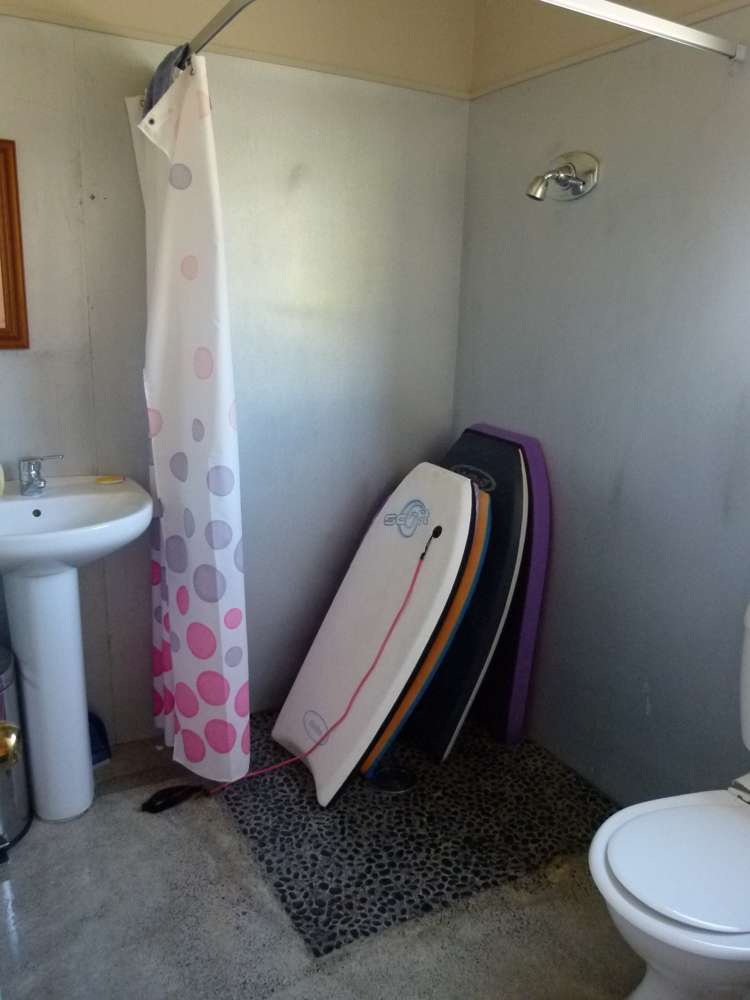 810 Cove Road Waipu_17