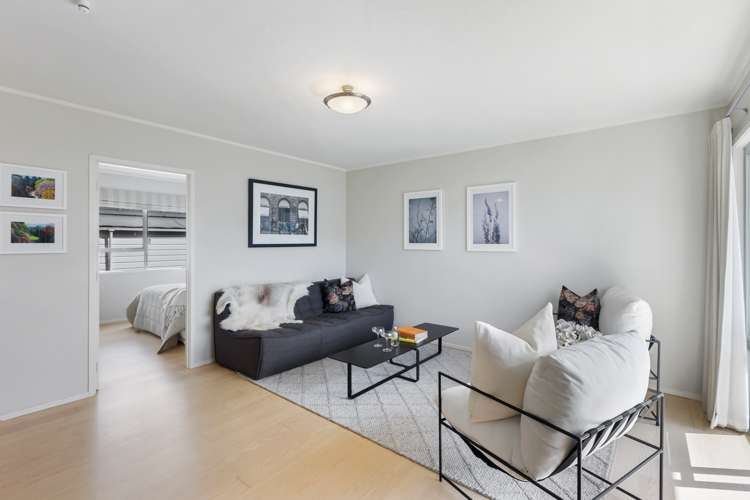 9/5 Curran Street Herne Bay_8