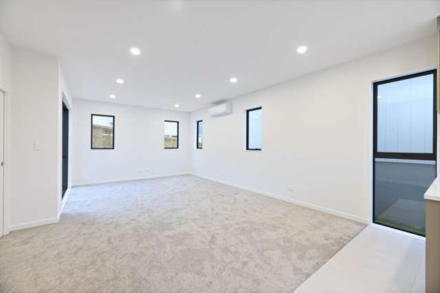 Lot 2/40 Cyclarama Crescent Massey_4