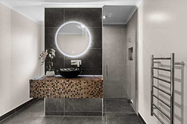 29 Hikawera Drive Frimley_3