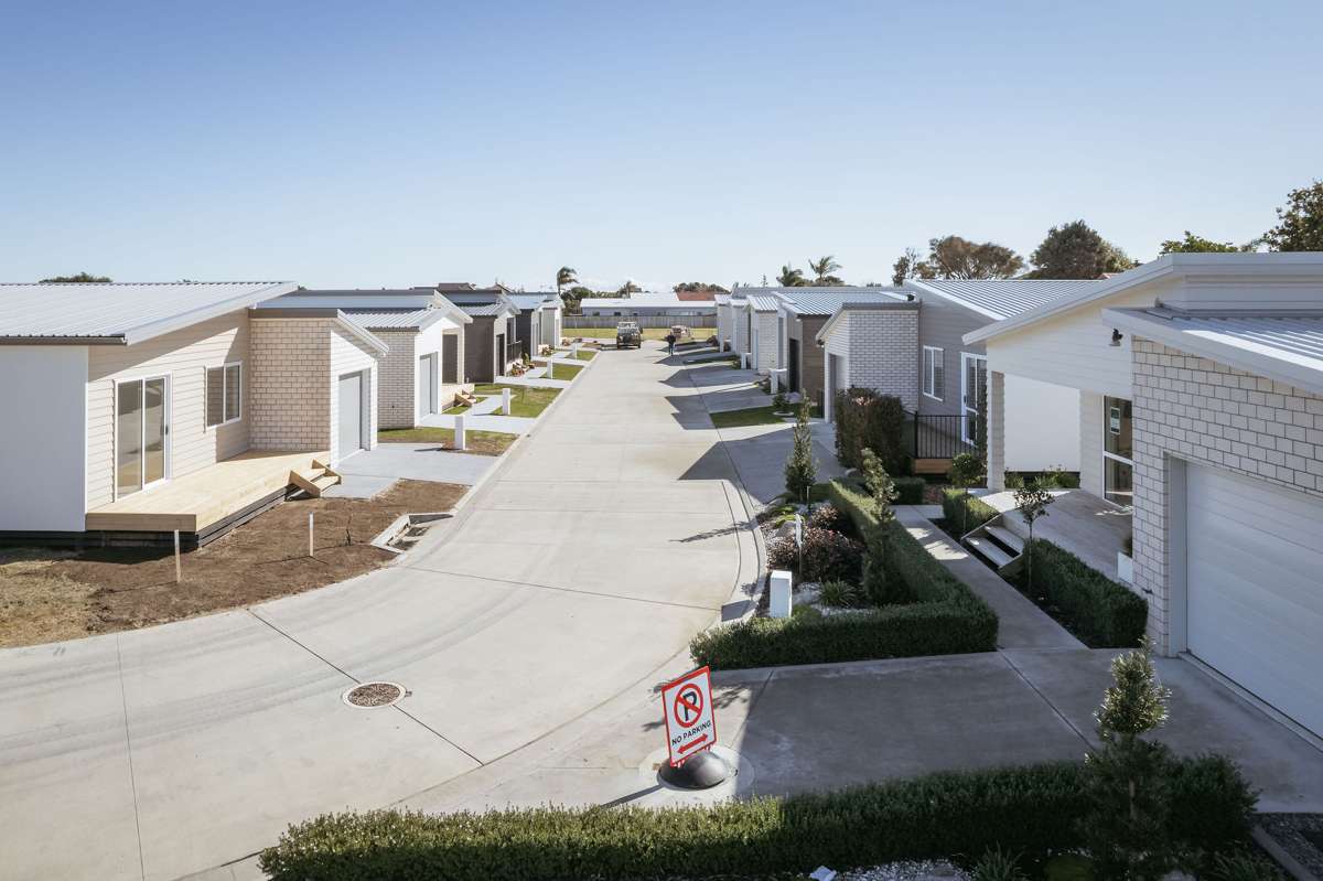 Emerald Shores Lifestyle Village_0
