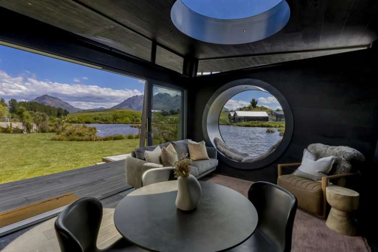 18 and 20 Woolshed Road Jacks Point_14