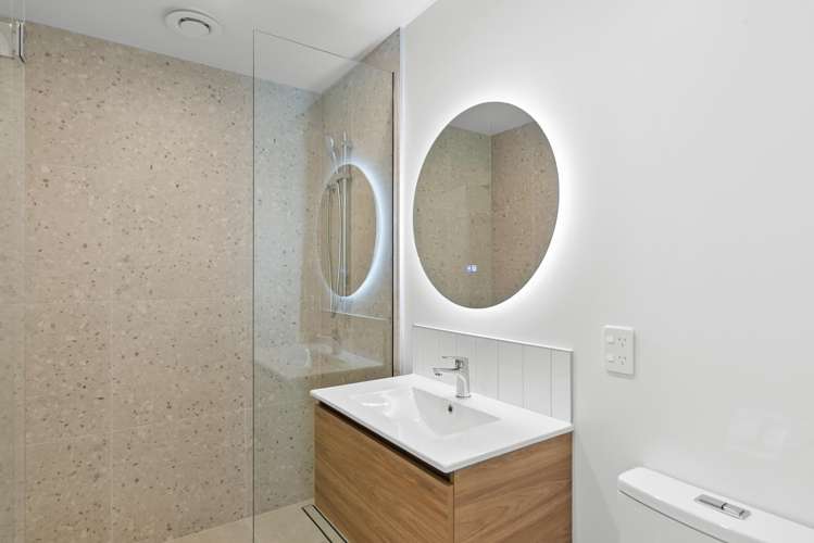 2/15 Tralee Place Bishopdale_8