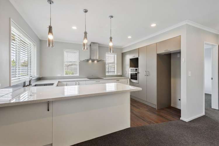 24 Scotswood Place 11353_1