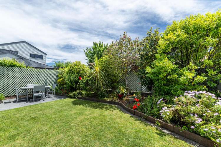 2/5 Forward Street Greenmeadows_15