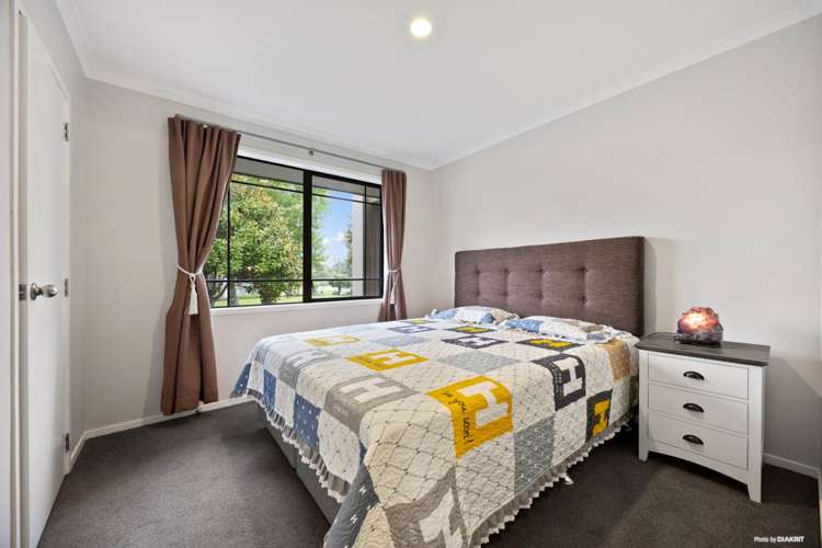 2 Lurgan Drive East Tamaki_14