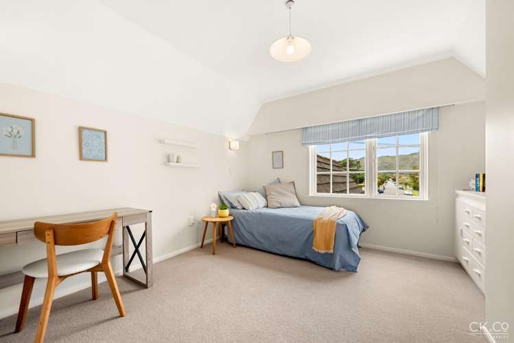 14 Willoughby Street Woburn_11