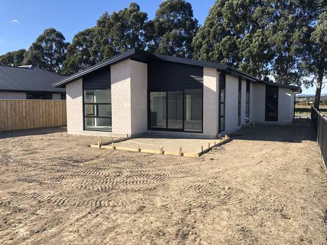 1045 Goulds Road Rolleston_4