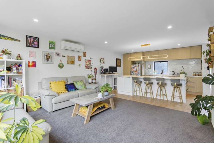 4/12 Hume Street Sydenham_5