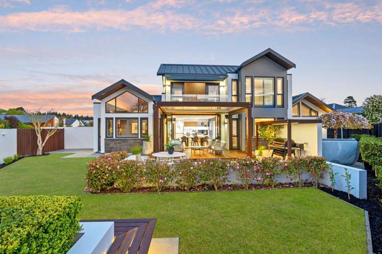 21 Bluestone Drive Waitikiri_36