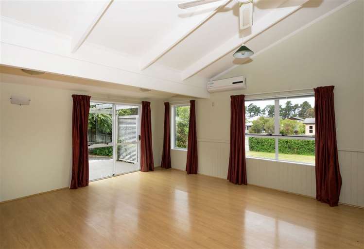 19 Ngaio Street Rarangi_2