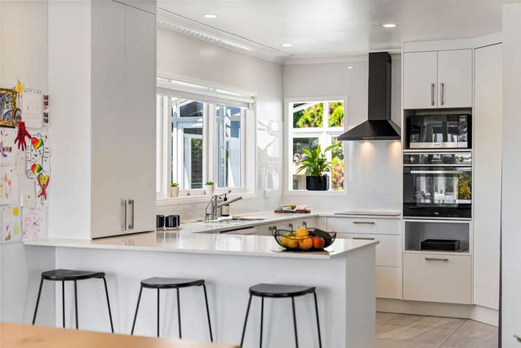 28 Fielding Crescent Farm Cove_5