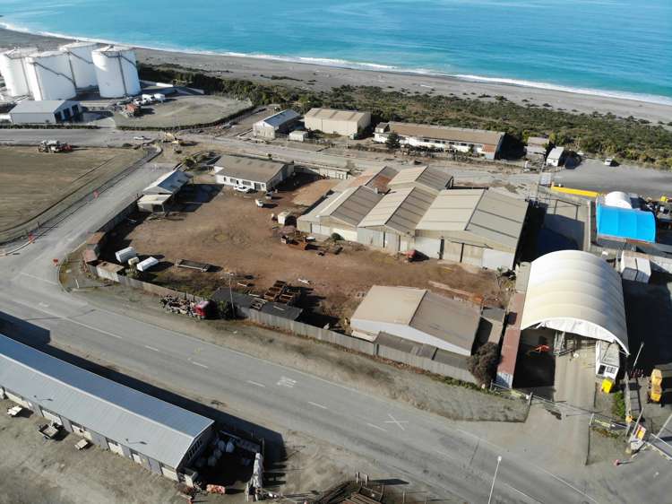 7 and 11 Stuart Street, 41 Hayes Street and 2 Fraser Street Port Timaru_11