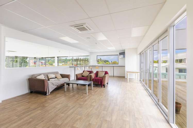 111 Ford Road Onekawa_4